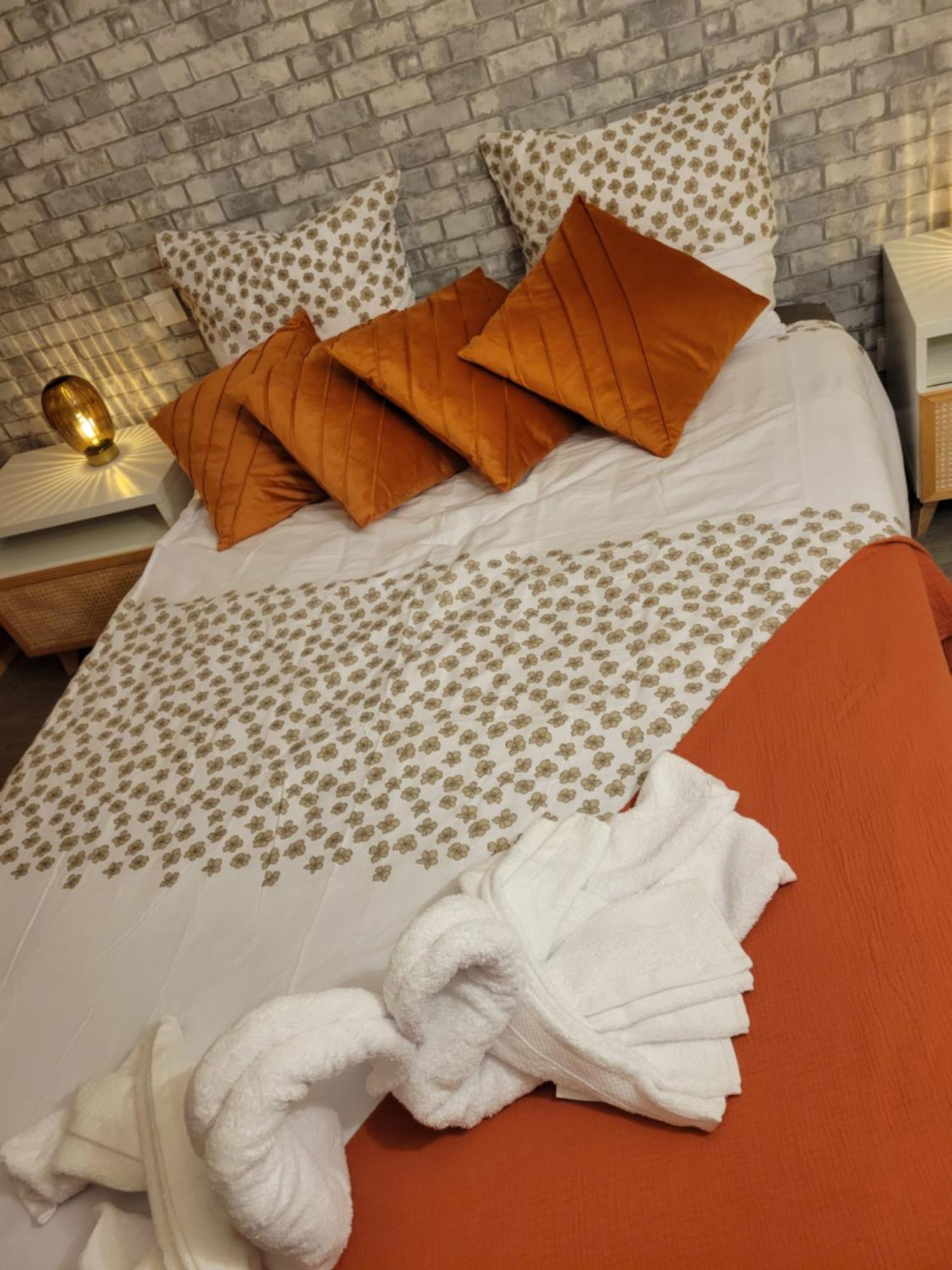 Le Duplex Du Cocon De Wersal Zewnętrze zdjęcie